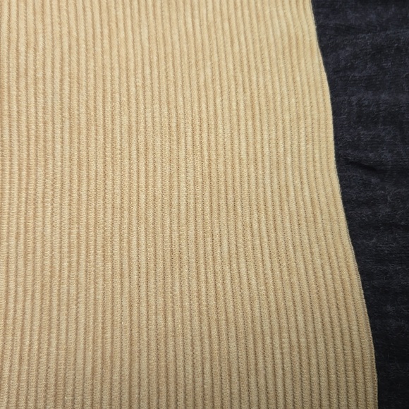 THML Ruffle Sleeve Top Medium - Picture 3 of 5